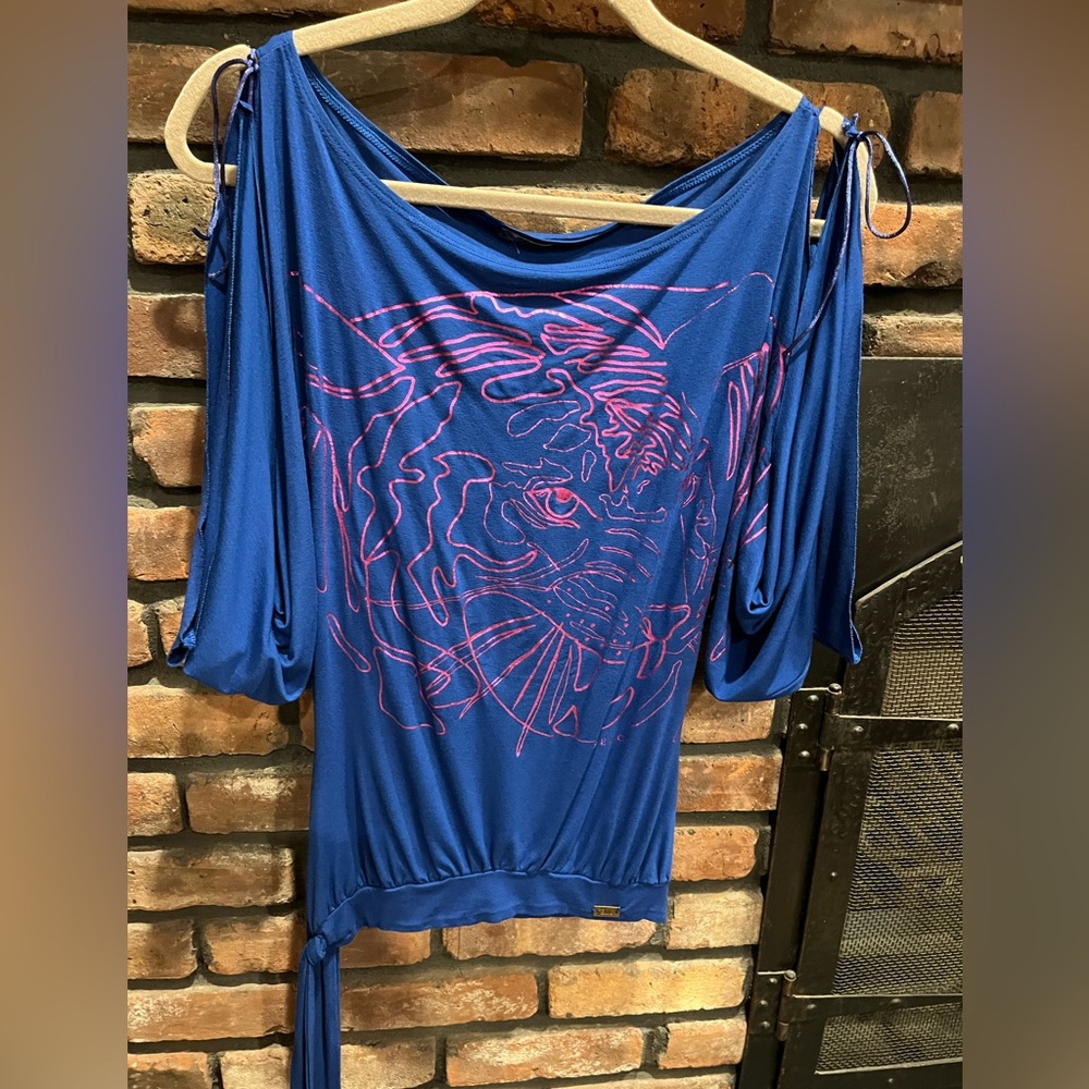 ladies top Limpasse